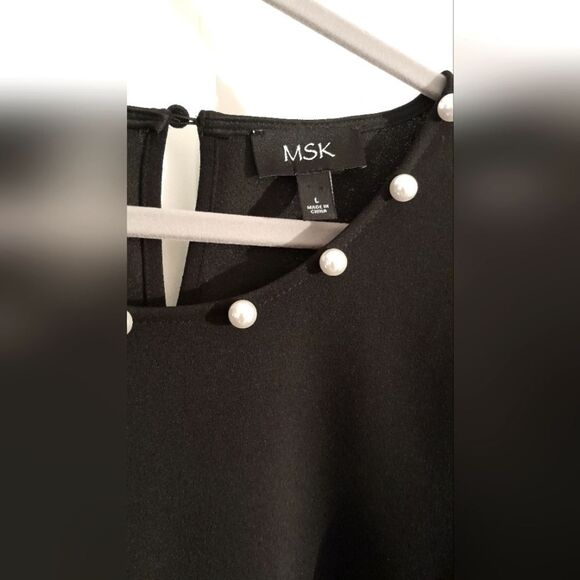 MSK Dress - Picture 4 of 4